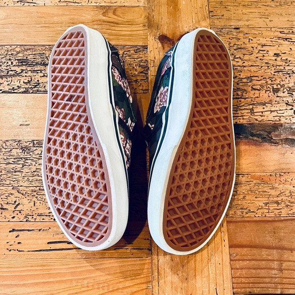 Vans Off the Wall slip-on canvas sneakers women 5 or kids 3.5 black pink floral - Picture 6 of 9